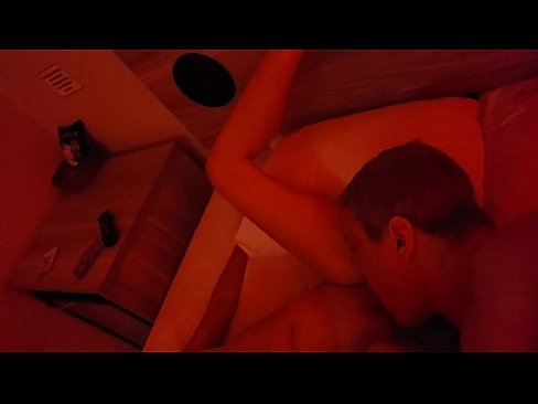 ❤️ Lingându-mi păsărica umedă. ️  at ro.porno24-7.ru