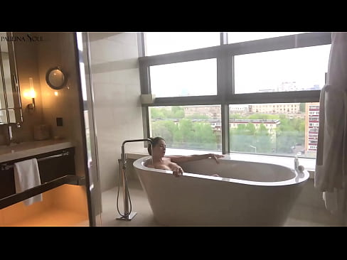 ❤️ Gagică imensă care își masturbează cu pasiune păsărica în baie ️  at ro.porno24-7.ru