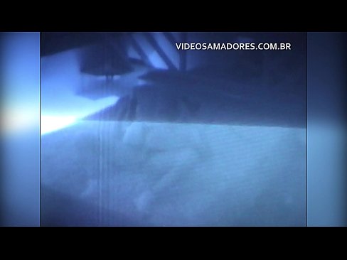 ❤️ Soțul o filmează pe soție cum și-o trage cu vecinul și află că e încornorat ️  at ro.porno24-7.ru