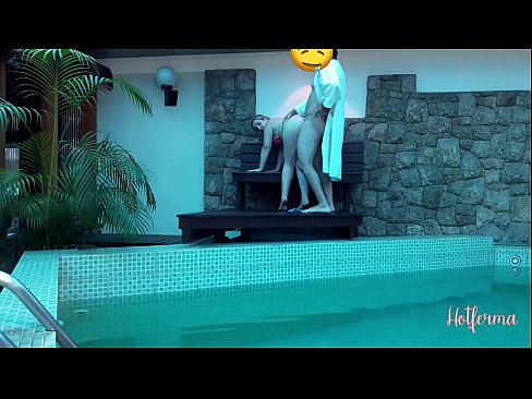 ❤️ Șeful o invită pe menajeră la piscină, dar nu a putut rezista la o partidă fierbinte ️  at ro.porno24-7.ru